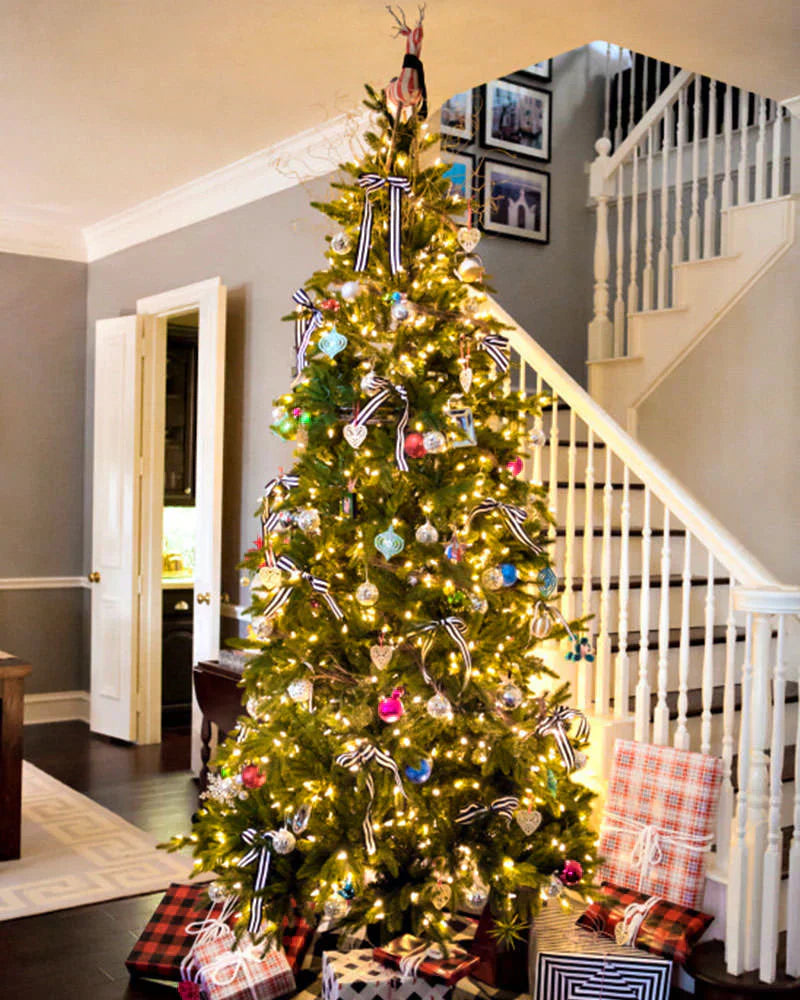 Magic LED Christmas Tree with Remote Control - [CHRISTMAS PRE-SALE DISCOUNT] + Toast 132 Ornaments